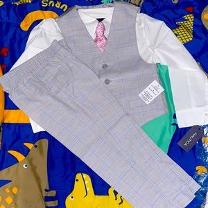 Boys 3 piece set- size 4